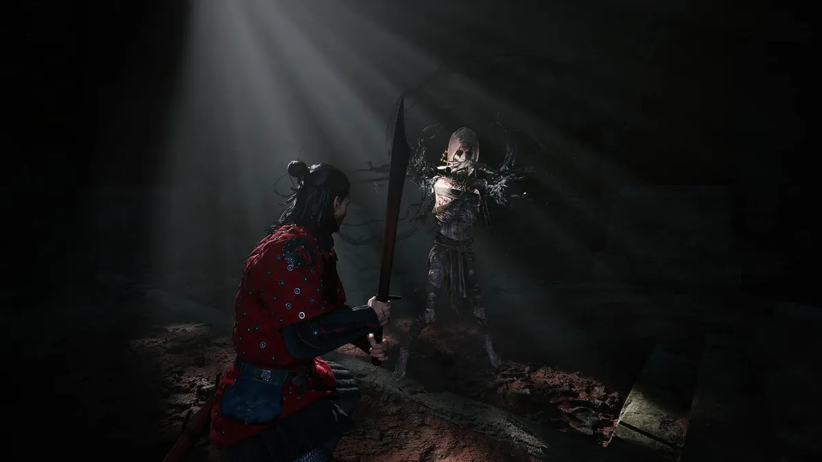 Coen bertarung dengan pedang di The Blood of Dawnwalker, combat dan camera diperbaiki di Update 1.1